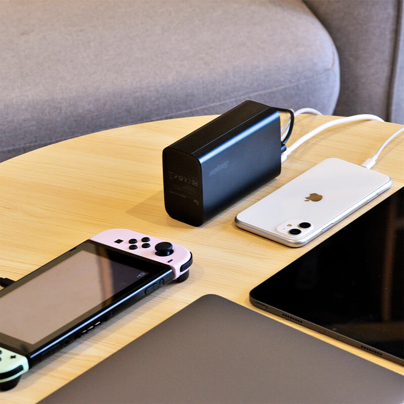 پاور بانک فست شارژ انرجایزر Ultimate XP27001PD PD3.0 65W ظرفیت 27000 میلی آمپر ساعت