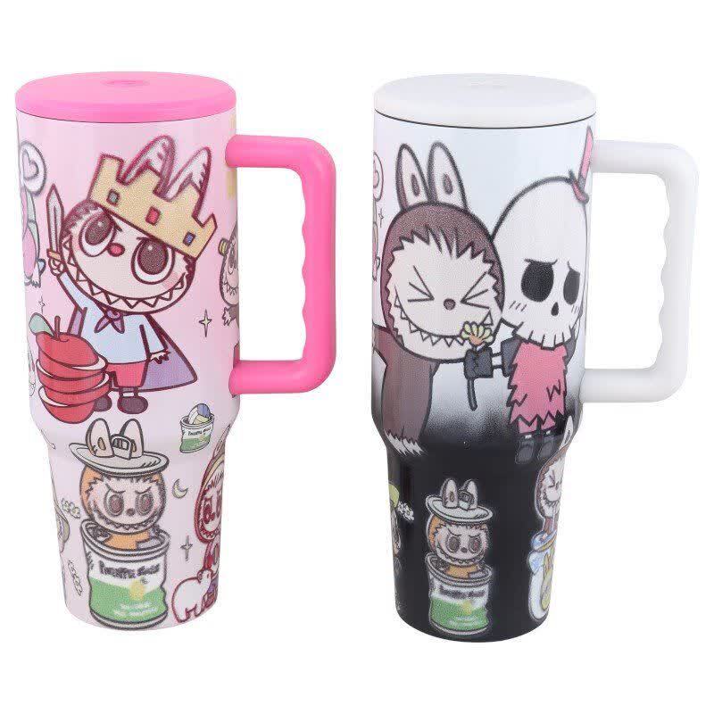 تراول ماگ تامبلر طرح لبوبو ظرفیت 1200 میلی لیتر + لیوان اسموتی طرح لبوبو کد 1008