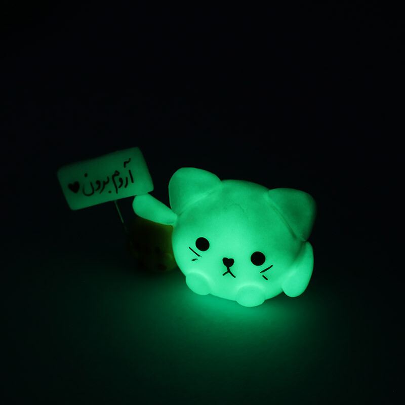 رو داشبوردی طرح گربه و جوجه شب تاب