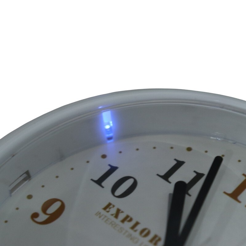 ساعت رومیزی زنگ دار طرح فضانورد Ruiwang کد 5582