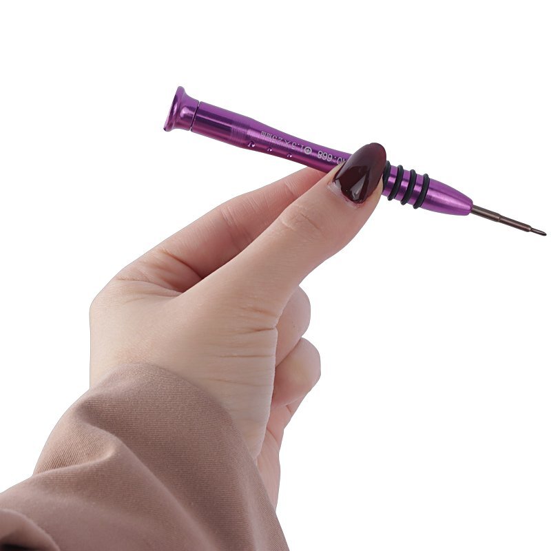 پیچ گوشتی چهارسو M&R No.668 سایز 1.5 میلی متر