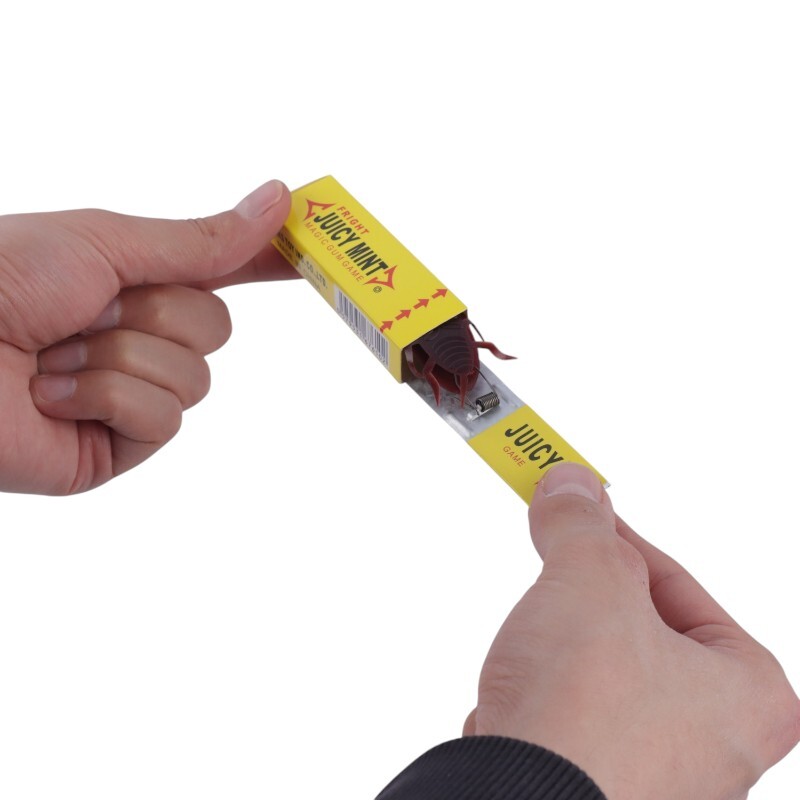 اسباب بازی آدامس سوسکی