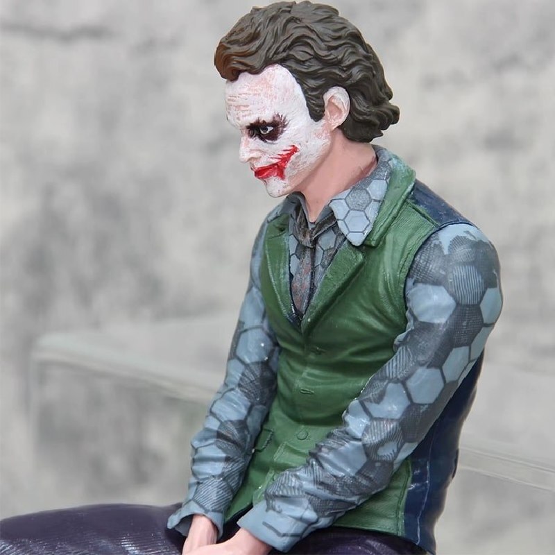 اکشن فیگور طرح جوکر نشسته کد 1314/79