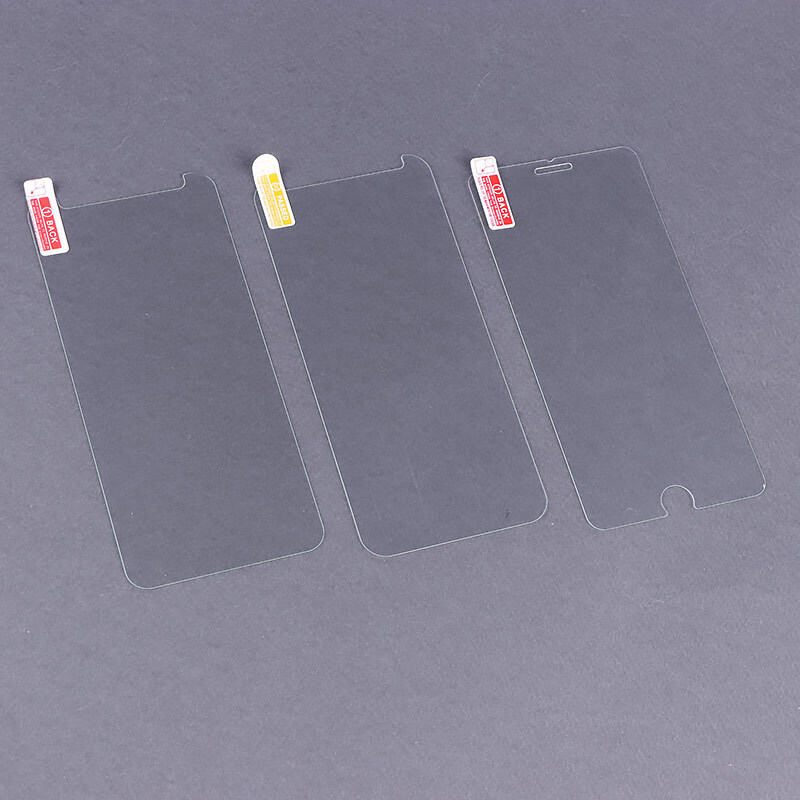 گلس شیشه ای ساده بی رنگ