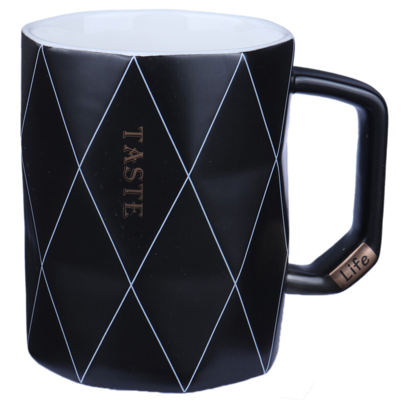 ماگ سرامیکی لوزی درب دار کد 03801016