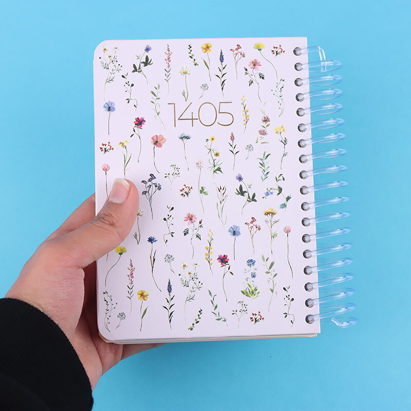 سالنامه سیمی 1405 دات نوت طرح کلاسیک