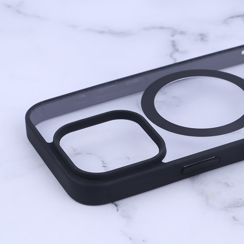 قاب PC مگ سیف آیفون iPhone 15 Pro دور رنگی