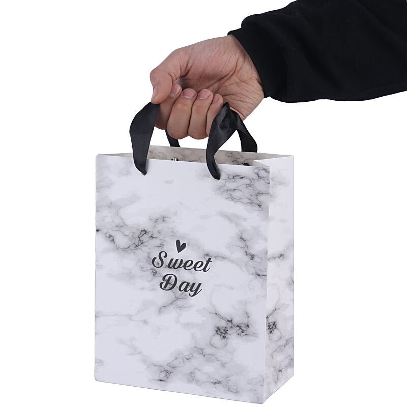 ساک دستی مقوایی 060132