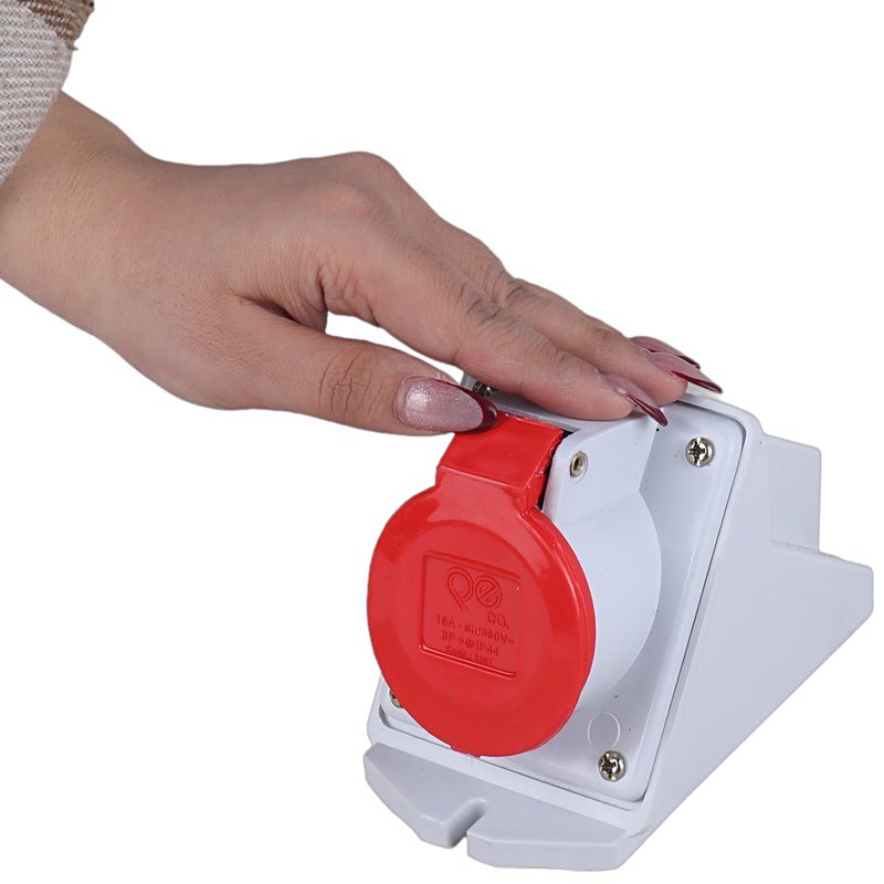 سوکت 16*4 مادگی ثابت پارت الکتریک کد 388