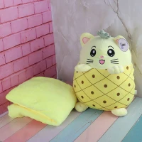 عروسک نانو آناناس و توت فرنگی بالشتی به همراه پتو کد 5975/24