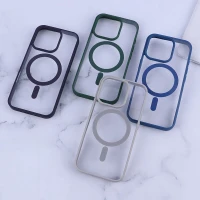 قاب PC مگ سیف آیفون iPhone 16 Pro دور رنگی