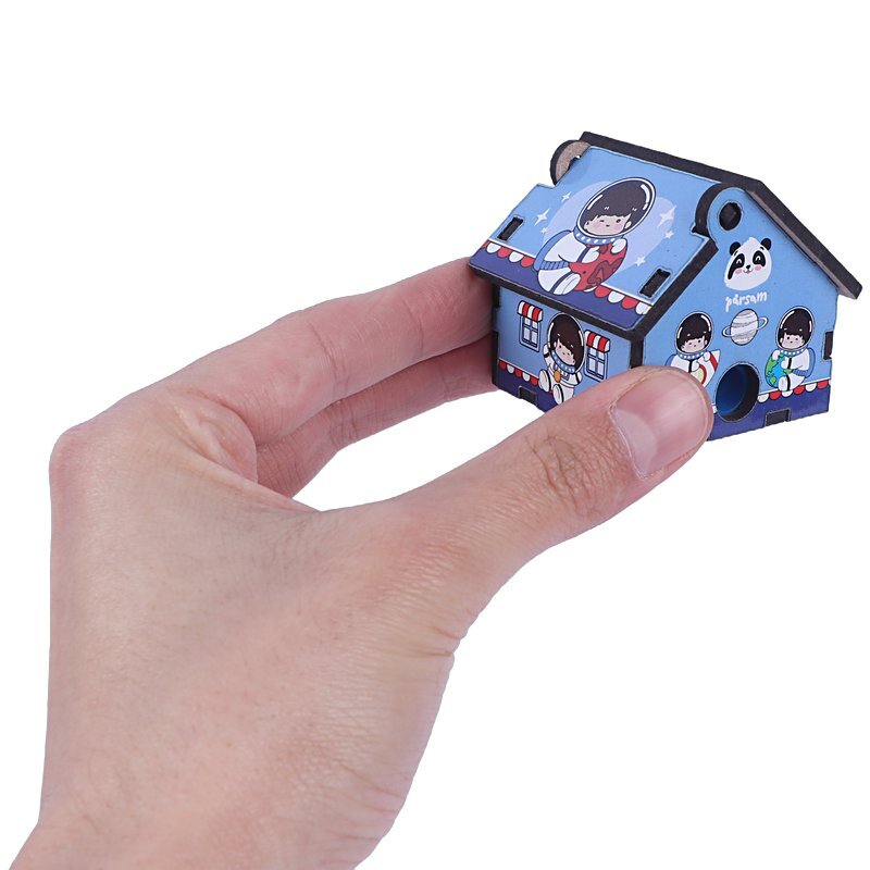 تراش چوبی مخزن دار طرح فضانورد پارسام بسته 6 عددی