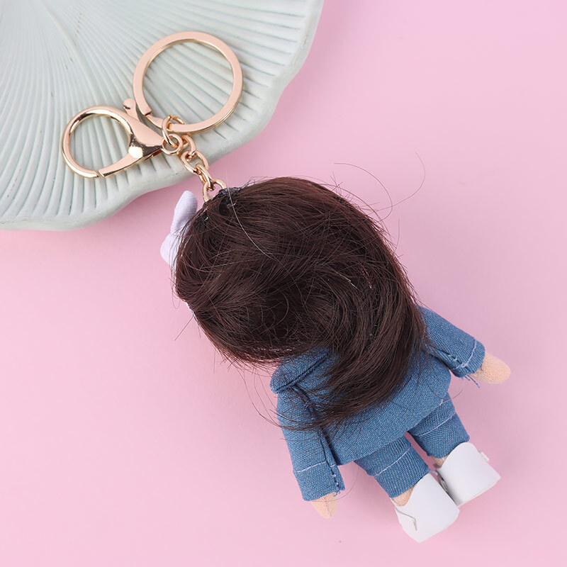 جاسوییچی عروسکی دست ساز رها لباس آبی سفید کد 6