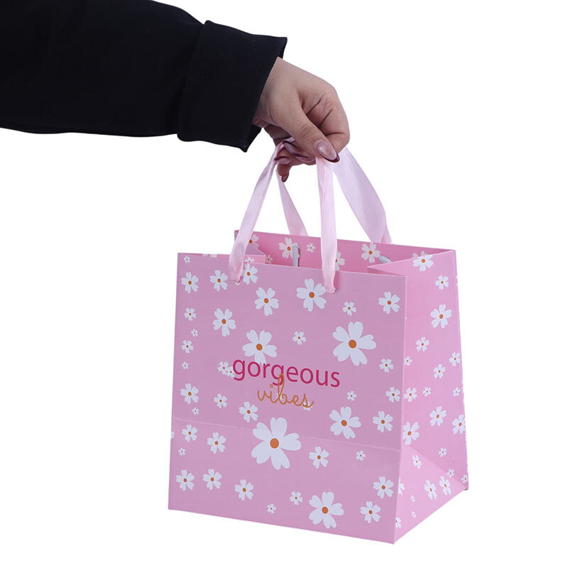 ساک دستی مقوایی 080102