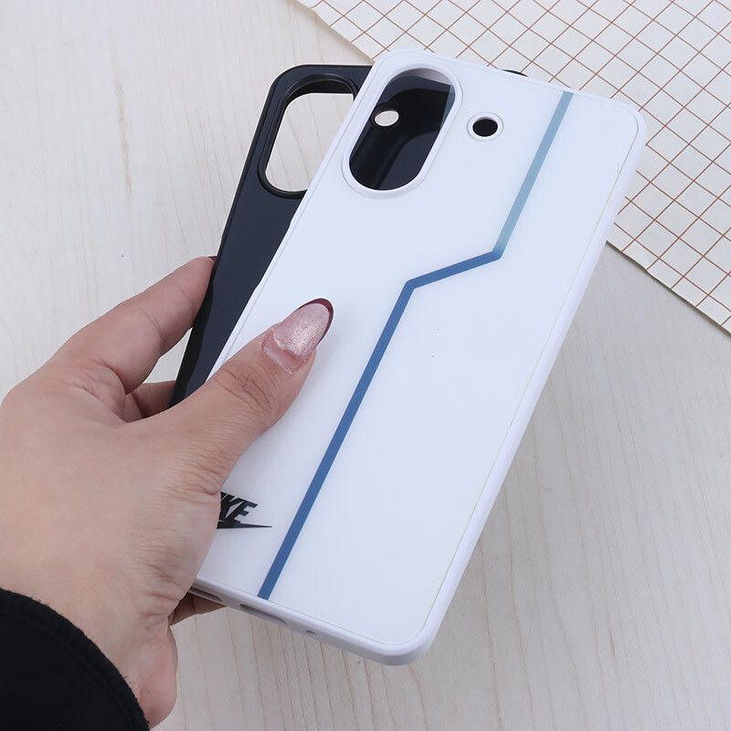 قاب PC شیائومی Redmi 13C / Poco C65 طرح Louis Vuitton/Burberry