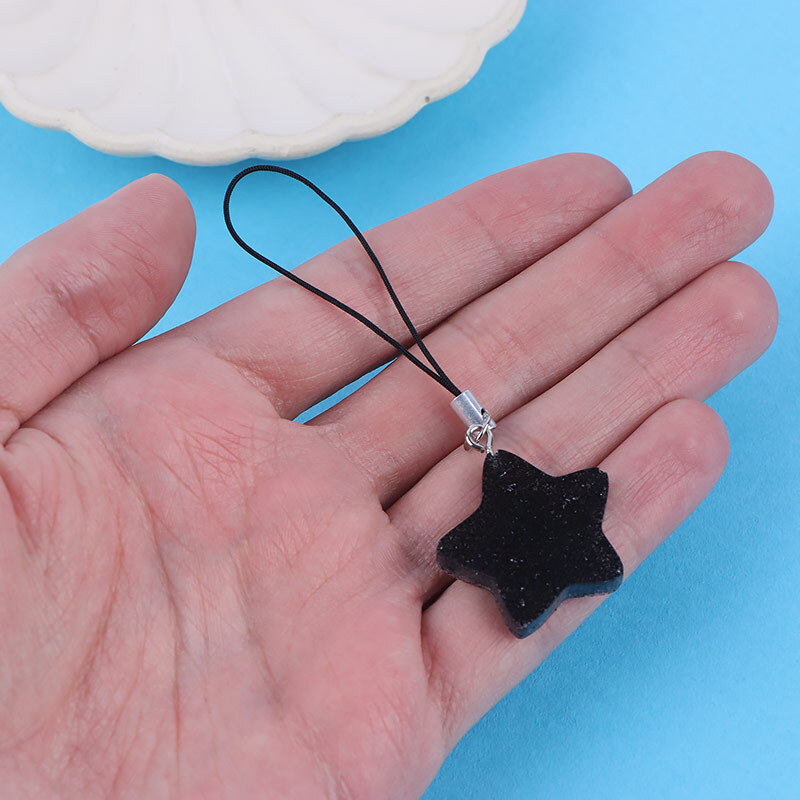 آویز فلش و موبایل رزینی اشکال مشکی