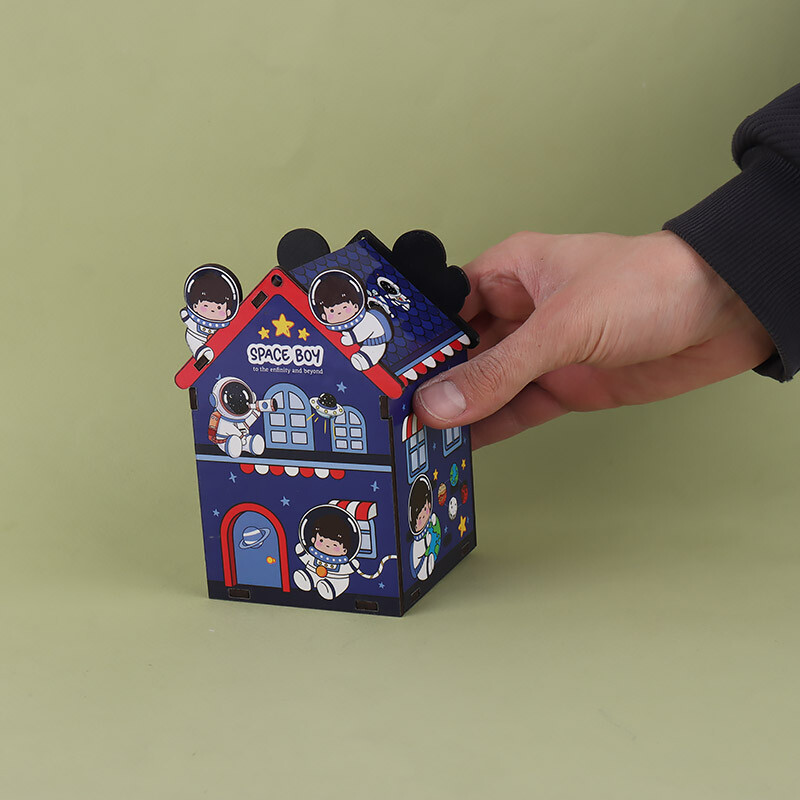 سطل زباله چوبی طرح فضانورد پارسام Parsam