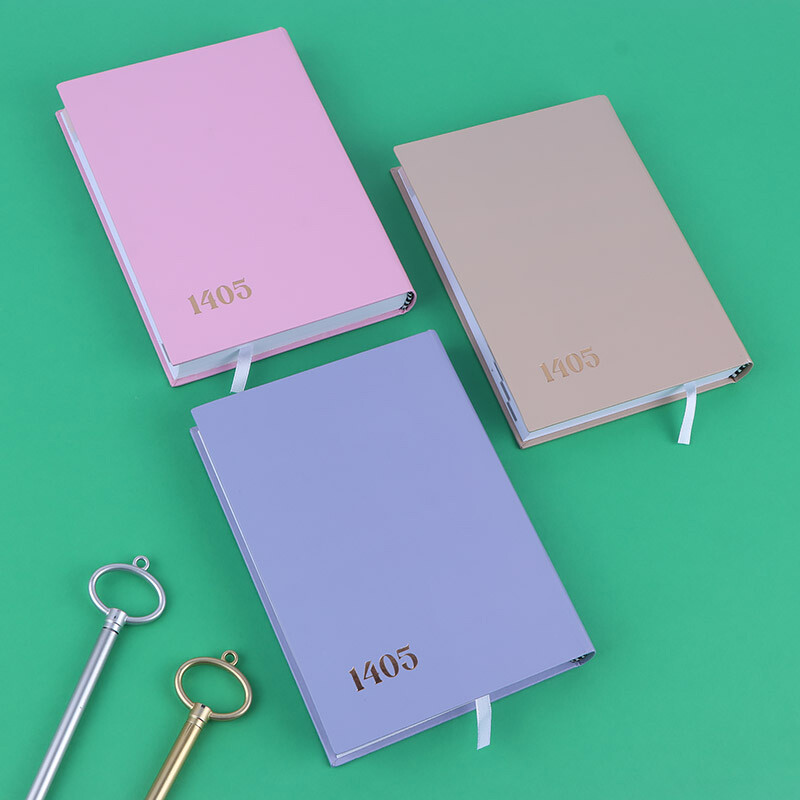 سالنامه 1405 نهال آلما کد 1034