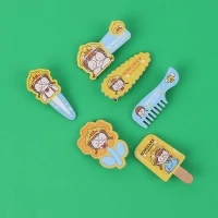 گیره سر پارسام طرح دختر عینکی کد 1010057