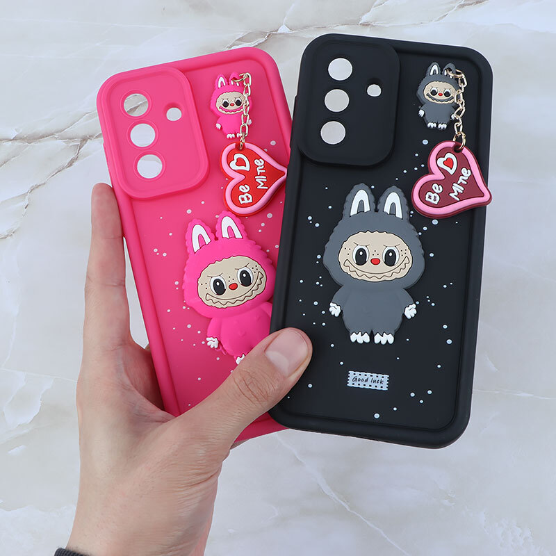 قاب سولید طرح لبوبو برجسته آویزدار