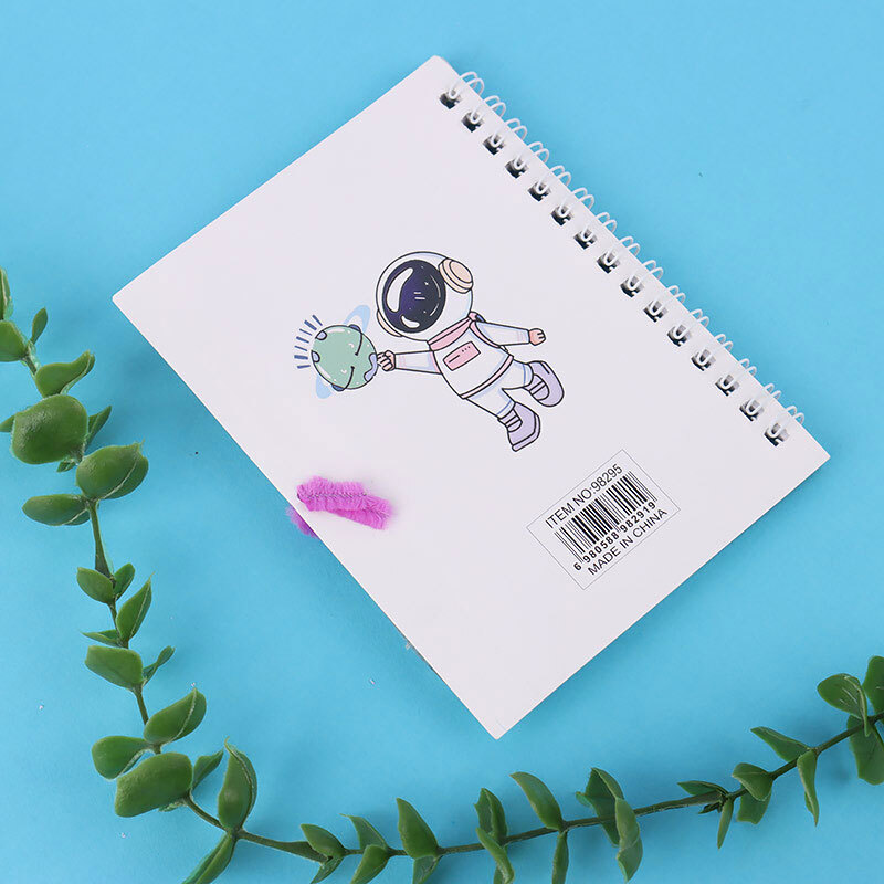 دفترچه یادداشت 30 برگ فانتزی NO.98295 بغل بازشو + خودکار