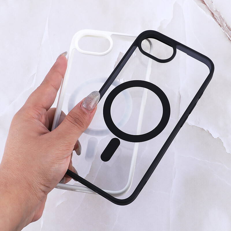 قاب PC مگ سیف آیفون iPhone 16e دور رنگی