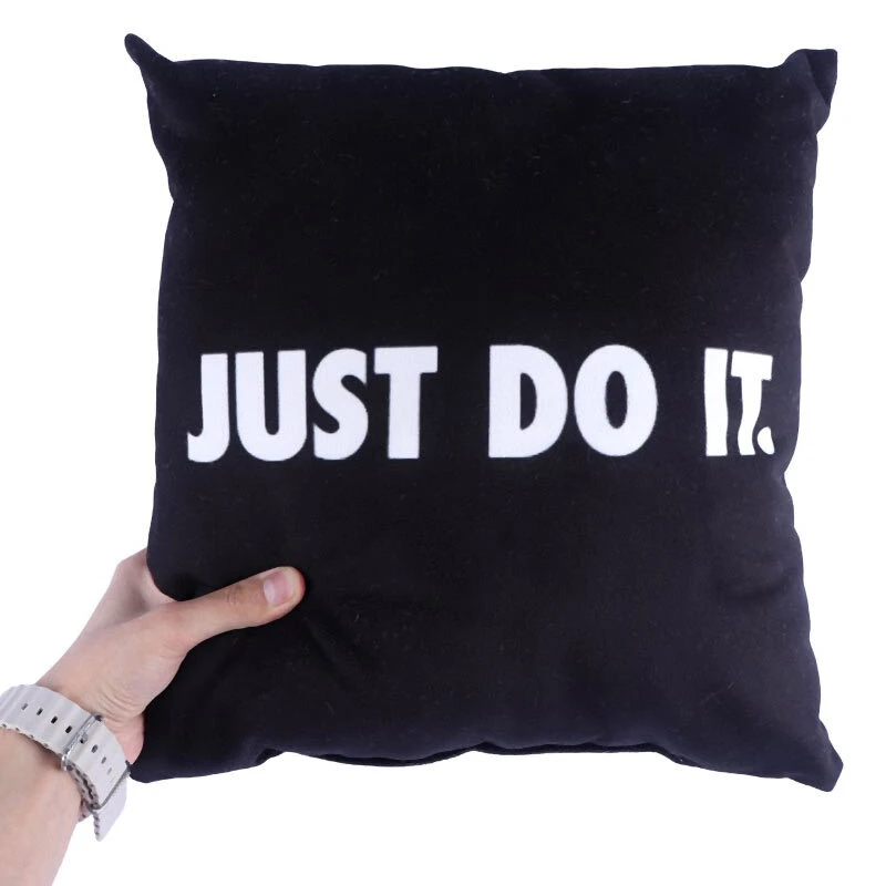 کوسن طرح Just Do It