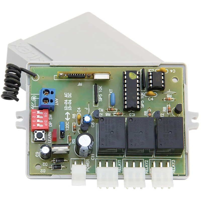 سوییچ ریموت کنترل سایلکس SUH4 + ریموت کنترل