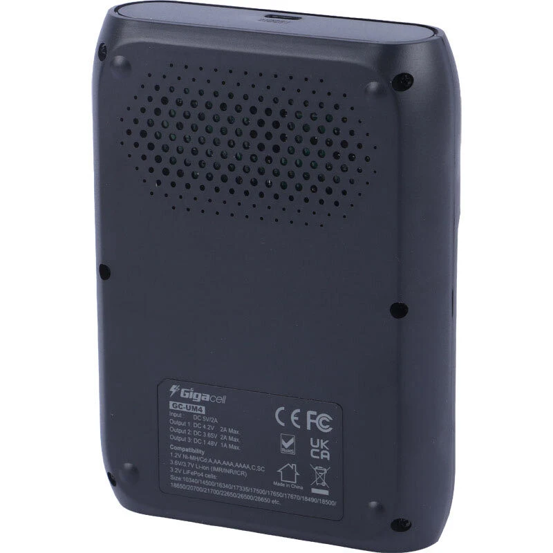 شارژر باتری گیگاسل GC-UM4