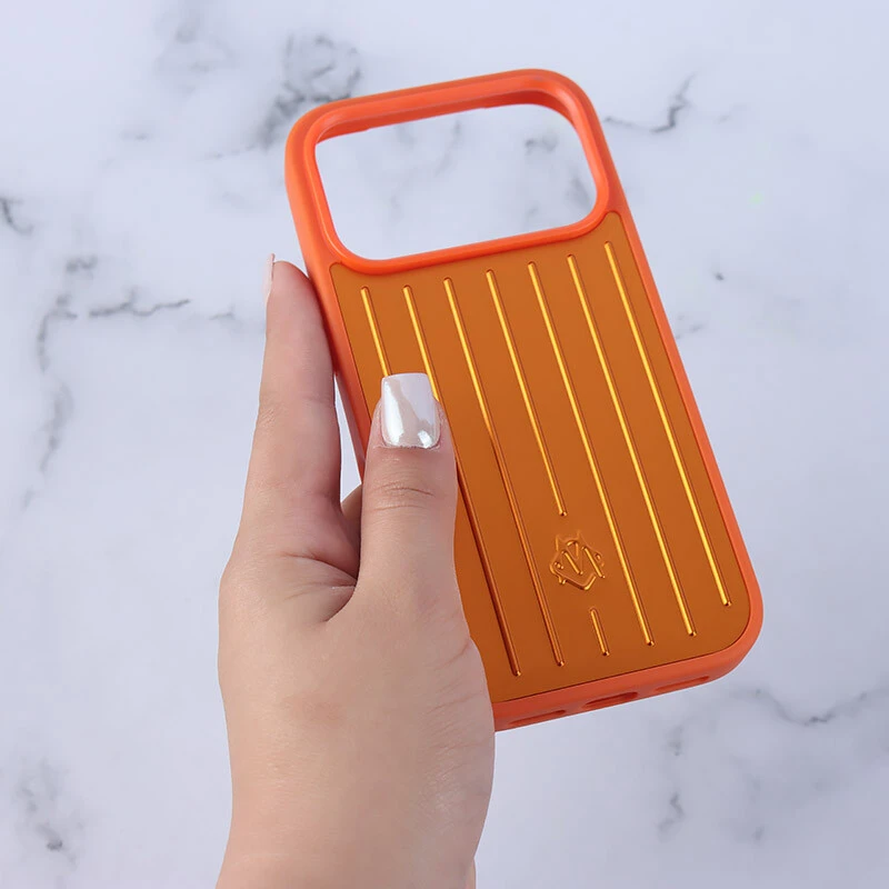 قاب Rimowa