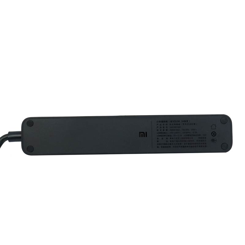 محافظ برق 3 خانه شیائومی Xiaomi XMCXB01QM + پورت شارژر