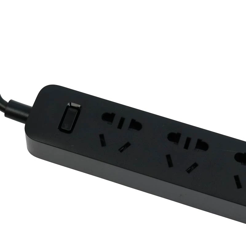 محافظ برق 3 خانه شیائومی Xiaomi XMCXB01QM + پورت شارژر