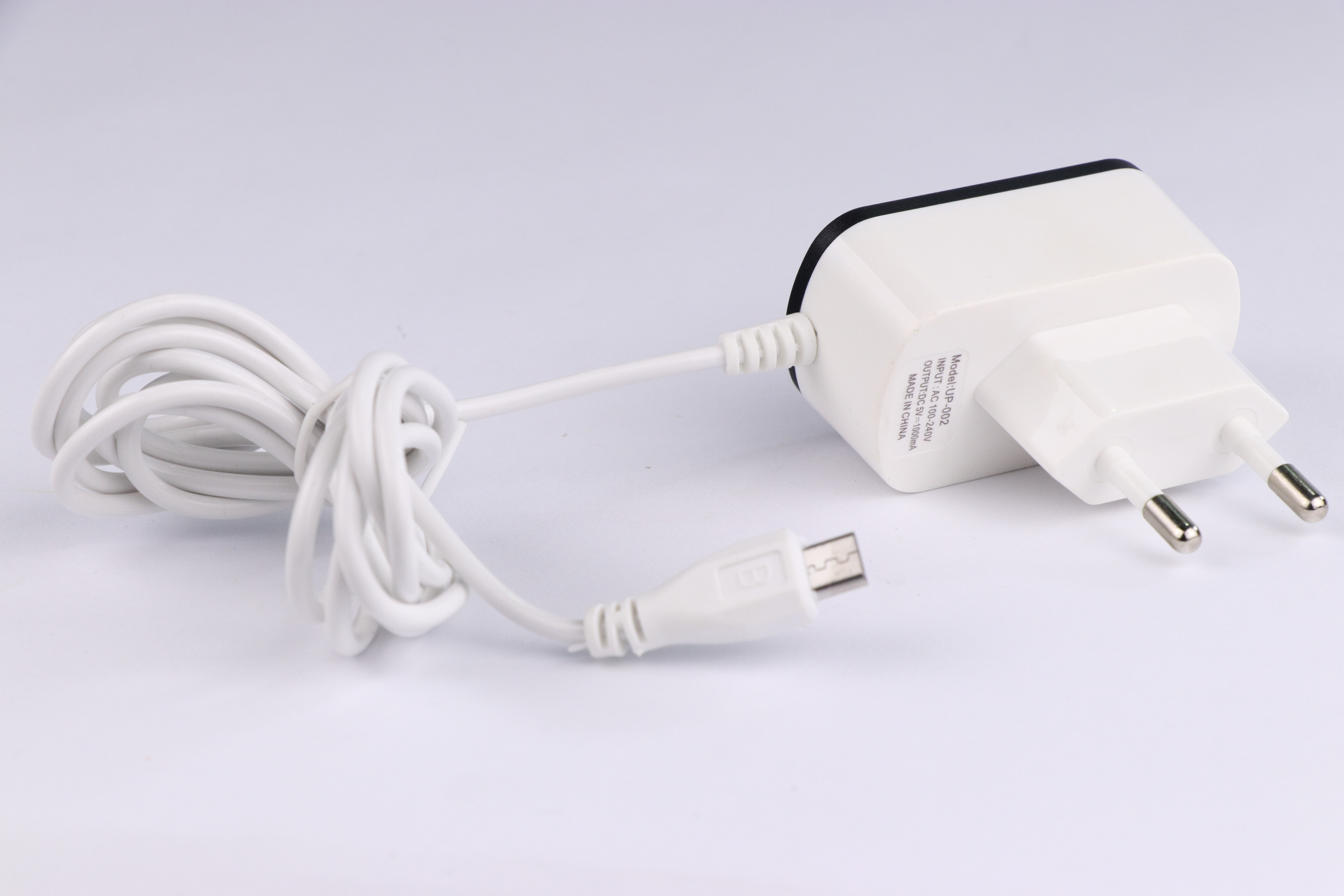 شارژر سیم وصل میکرو یو اس بی Uplus UP-002 + یک پورت USB