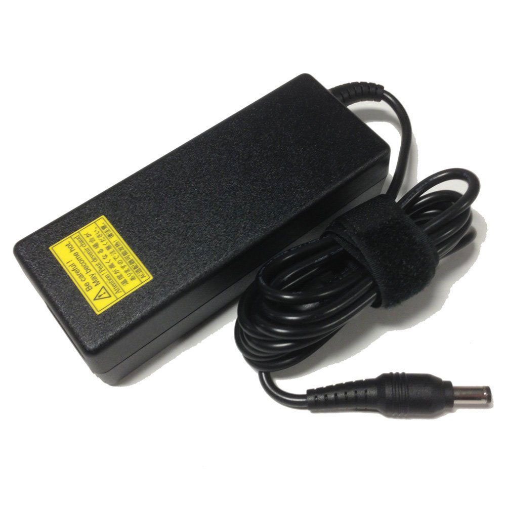 شارژر لپ تاپ TOSHIBA 19V 3.95A