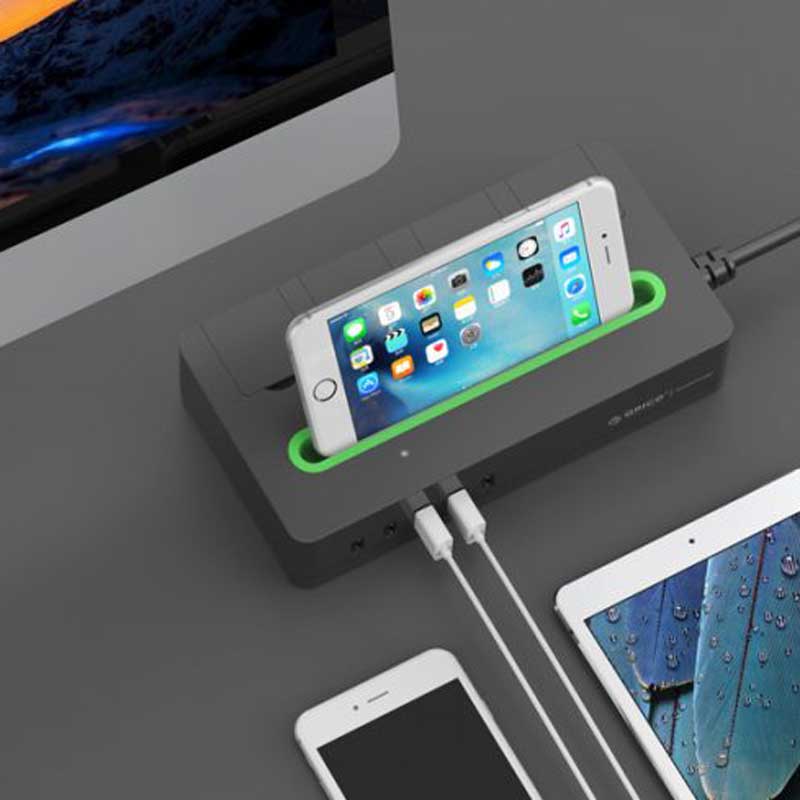چند راهی 4 خانه اوریکو DST-4A5U با کابل 1.5 متری + شارژر USB