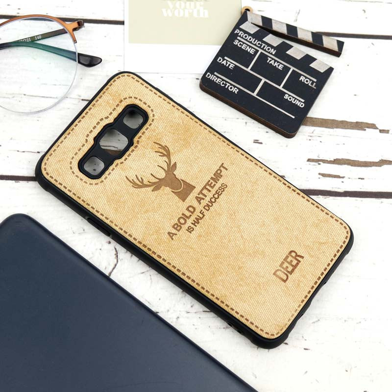 قاب چرمی طرح گوزن Samsung Galaxy A3