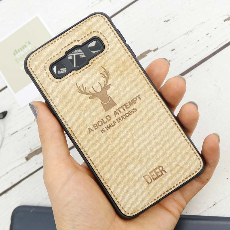 قاب چرمی طرح گوزن Samsung Galaxy A3