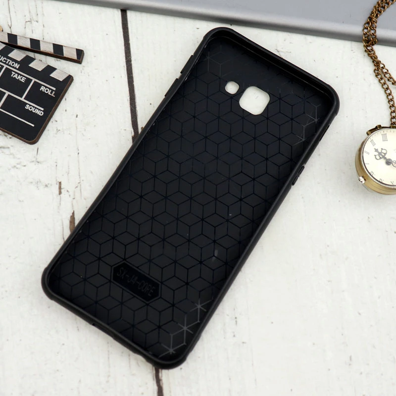 قاب چرمی طرح گوزن Samsung J4 Core