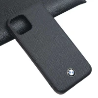 قاب چرمی سوزنی لوگوی ماشین iPhone 11 Pro