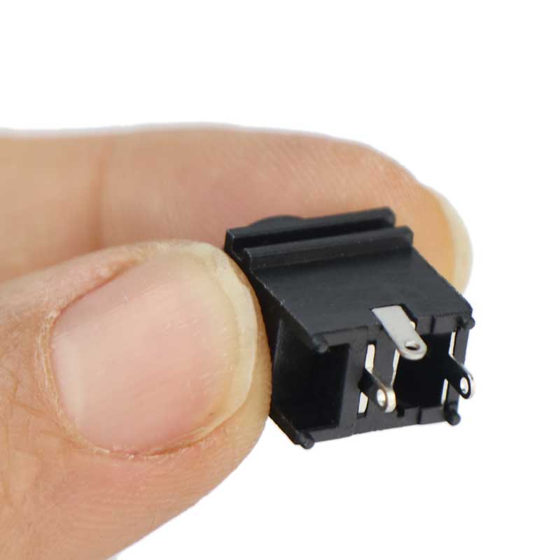 سوکت شارژ لپ تاپ SONY کد 203