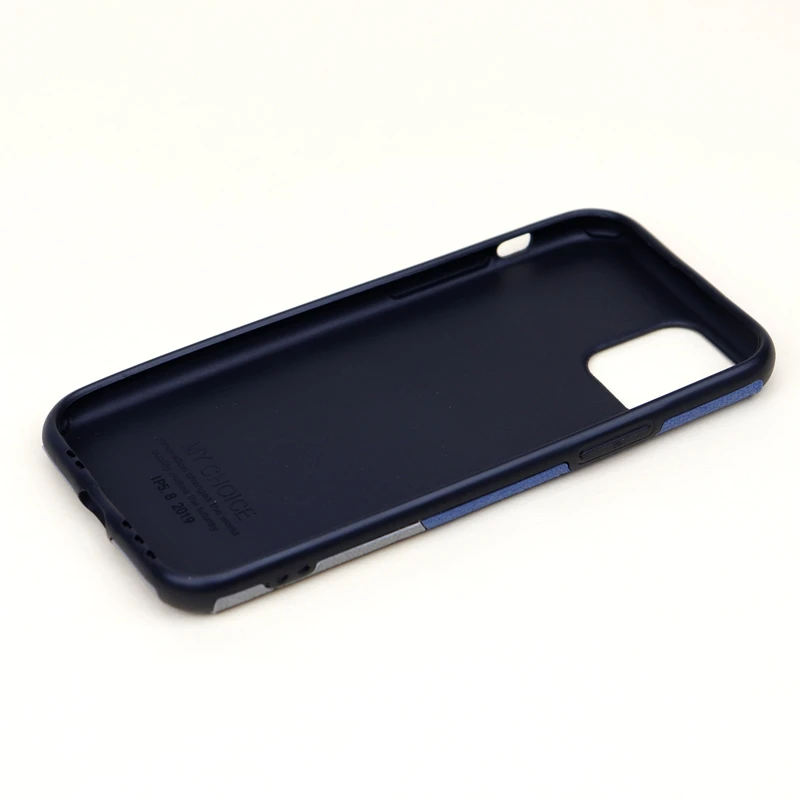 قاب چرمی Fendi آیفون iPhone 11 Pro کد3