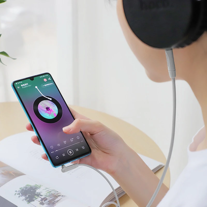 کابل AUX بروفون BL4 طول 1 متر