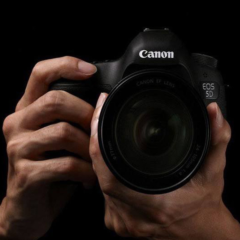دوربین دیجیتال بدون لنز Canon DSLR EOS 5D Mark III