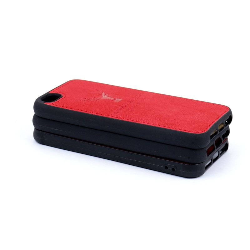 قاب چرمی طرح گوزن iPhone 5/5s