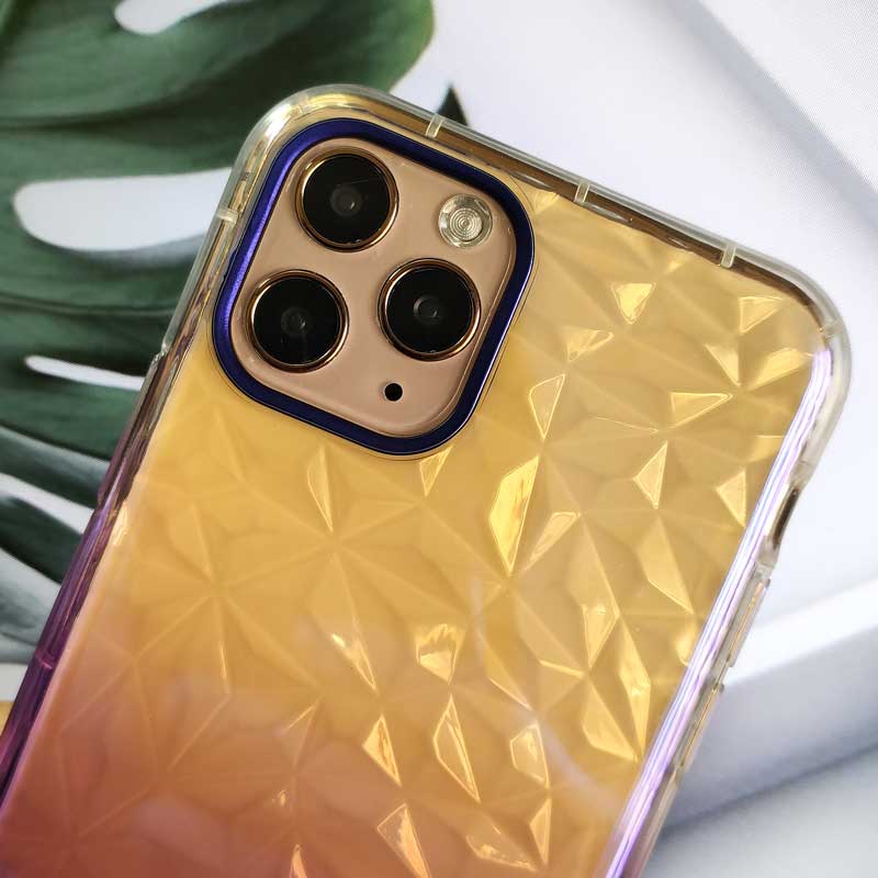 قاب یخی سه بعدی iPhone 11 Pro صورتی