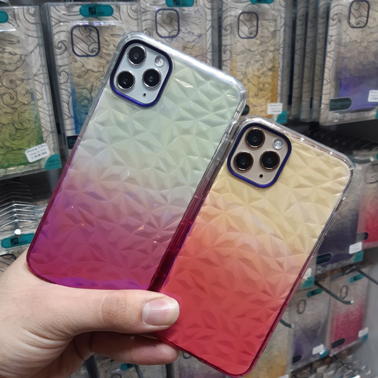 قاب یخی سه بعدی iPhone 11 Pro صورتی