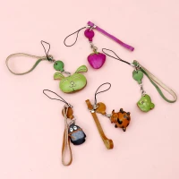 آویز فلش و موبایل چرمی