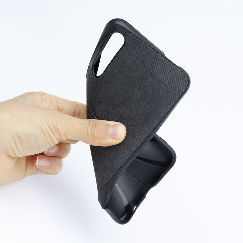 قاب چرمی طرح گوزن Huawei Y9s