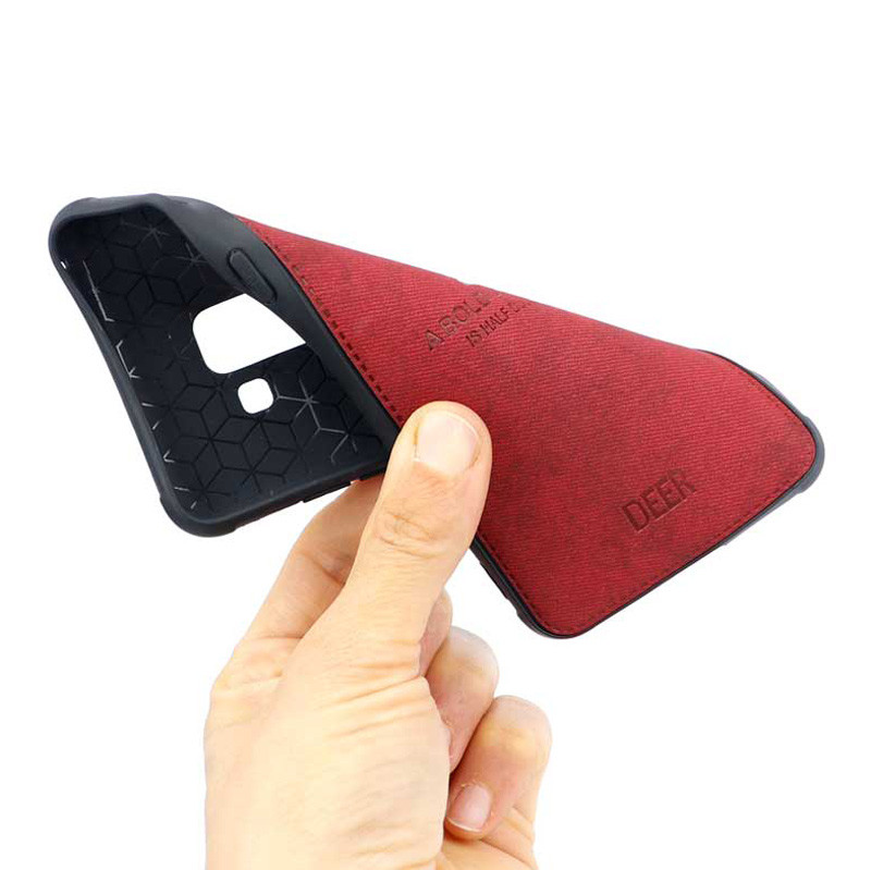 قاب چرمی طرح گوزن Samsung A8 زرشکی