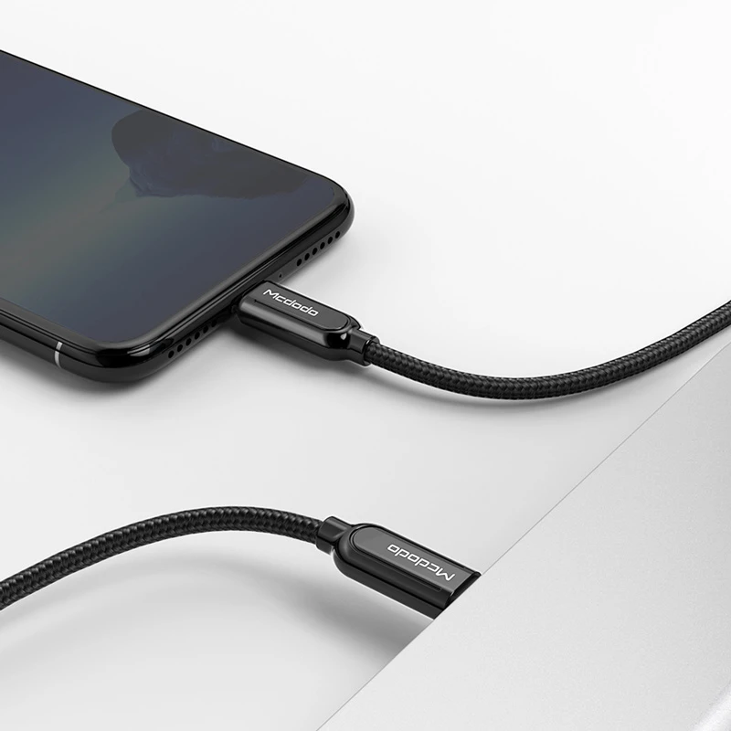 کابل تبدیل فست شارژ Mcdodo CA-6870 Type-C To Lightning 1.2m